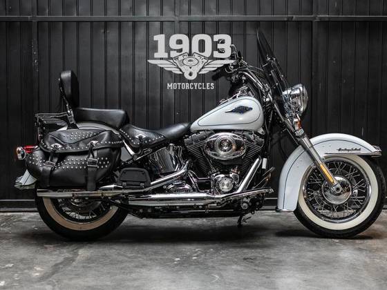 HARLEY-DAVIDSON SOFTAIL HERITAGE CLASSIC HARLEY-DAVIDSON SOFTAIL HERITAGE CLASSIC